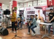 Showroom Jadi Panggung Kreasi, Trio Motor Sampit Gelar Lomba Akustik untuk Umum 32 Showroom Jadi Panggung Kreasi, Trio Motor Sampit Gelar Lomba Akustik untuk Umum