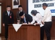 Gubernur H Muhidin Harapan SKPD tidak Terlena 34 Gubernur H Muhidin Harapan SKPD tidak Terlena