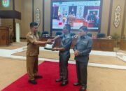 Wabup Firdaus, Jawab Pemandangan Umum Fraksi Terkait Pelaksanaan APBD 2024. 9 Wabup Firdaus, Jawab Pemandangan Umum Fraksi Terkait Pelaksanaan APBD 2024.