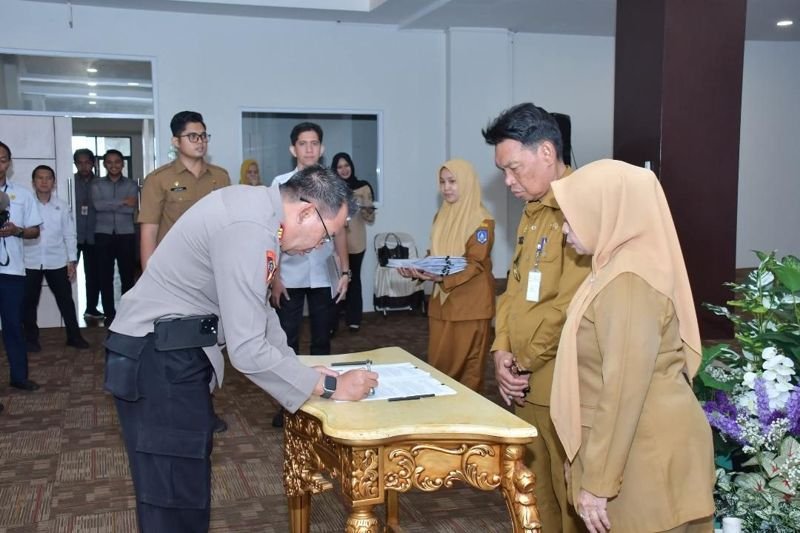 Lembaga di MPP HSS Diimbau Utamakan Kualitas Pelayanan 1 Hal 12 HSS 1 3 klm 15