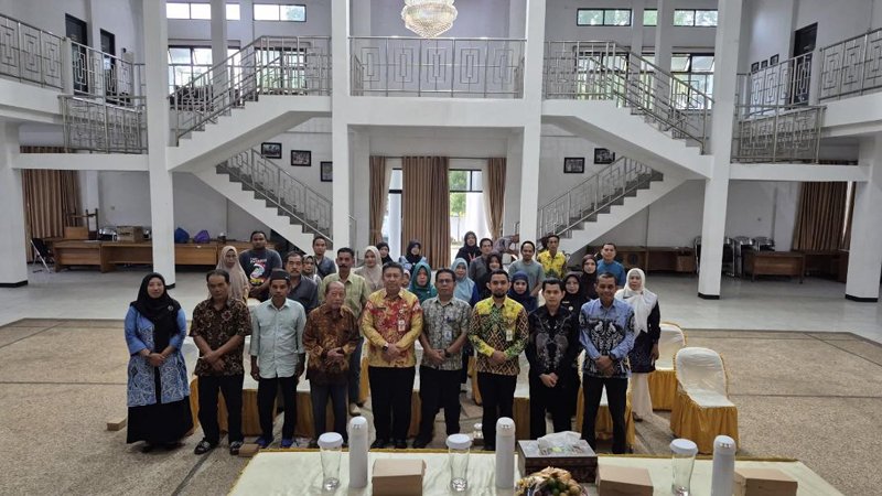 Hal 12 HSS 1 3 klm 9