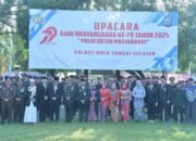 Wabup Hadiri Upacara Hari Bhayangkara 27 Wabup Hadiri Upacara Hari Bhayangkara