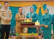 Bupati Tapin: Keluarga Benteng Bangsa di Peringatan HKG PKK ke-53 dan Harganas ke-32 19 Bupati Tapin: Keluarga Benteng Bangsa di Peringatan HKG PKK ke-53 dan Harganas ke-32