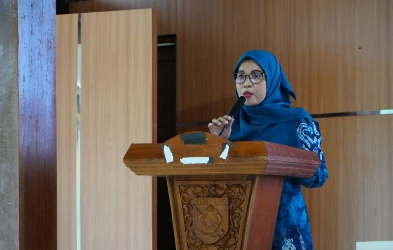 Tingkatkan Peran Pola Asuh Anak di Era Digital 1 Hal 2 Tala 3 klm 12