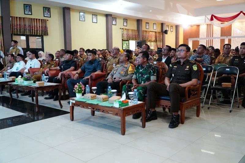 Pemkab Tala Dukung Penuh Peluncuran 80.000 Koperasi Merah Putih 1 Hal 2 Tala 3 klm 15