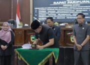 Bupati Sahkan Empat Perda Strategis