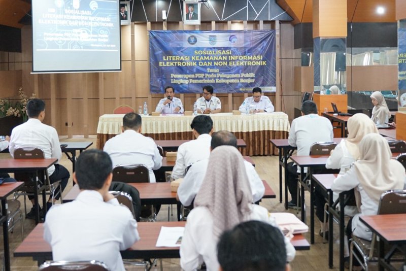 Diskominfostandi Sosialisasikan UU Perlindungan Data Pribadi 1 Hal 4 4 Klm Martapura Diskominfotik Perlindungan data