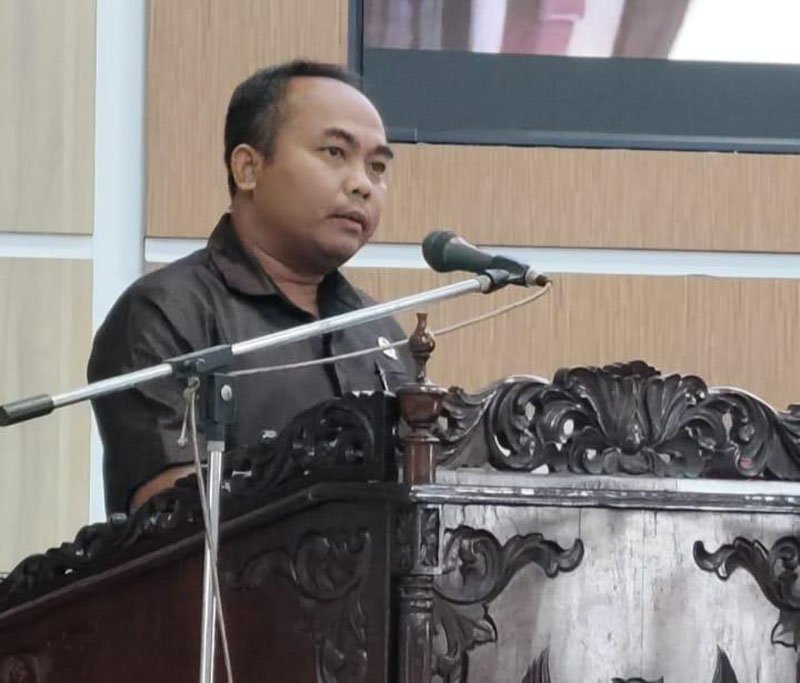 Hal 4 Foto kontrak Kapuas 6