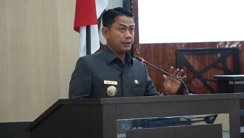 Hal 5 2 Klm Foto KOntrak dalam tubuh berita