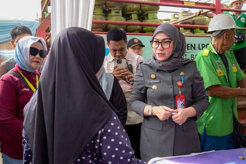 Hal 6 3 KLM BJB 1 Dialog