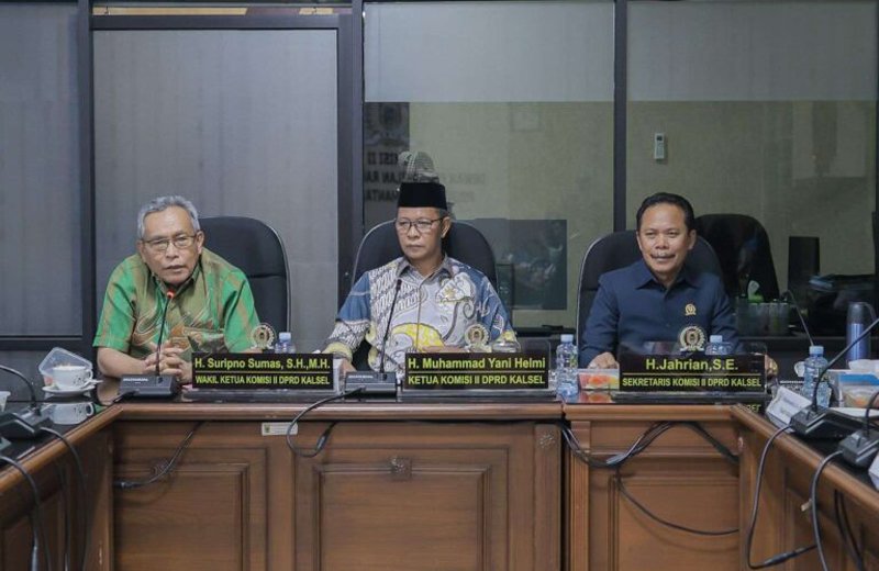 Paman Yani Apresiasi DPD Pemuda Tani Indonesia Kalsel Dorong Minat Pertanian 1 Hal 6 3 KLm foto hl 6