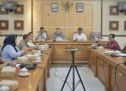 Kurikulum Sekolah Menengah Kejuruan (SMK) Dimintas Selaras dengan Dunia Kerja 10 Kurikulum Sekolah Menengah Kejuruan (SMK) Dimintas Selaras dengan Dunia Kerja