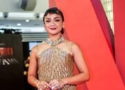 Nirina Zubir Soroti Waktu Panjang Diagnosis ALS dalam Film Terbarunya 15 Nirina Zubir Soroti Waktu Panjang Diagnosis ALS dalam Film Terbarunya