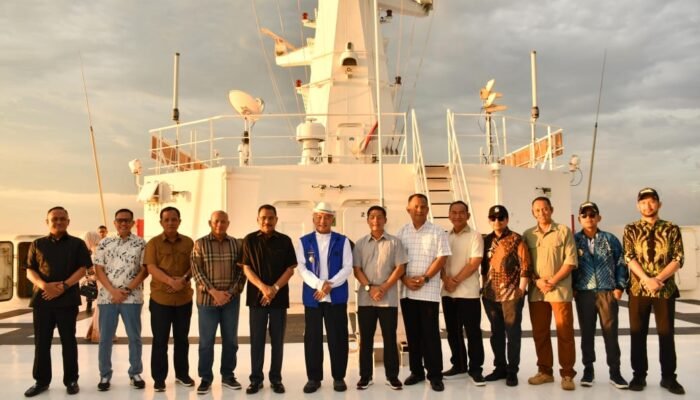 Perkuat Sinergitas, Forkopimda Kalsel dan Kota Banjarmasin Kunjungi Kri dr. Radjiman Wedyodiningrat-992