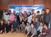 Armada Janji Perjuangkan Aspirasi Petani Barsel di DPRD Kalteng 14 Armada Janji Perjuangkan Aspirasi Petani Barsel di DPRD Kalteng
