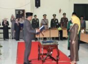 Bupati HST Hadiri Pelantikan Anggota DPRD Pengganti Antar Waktu 15 Bupati HST Hadiri Pelantikan Anggota DPRD Pengganti Antar Waktu