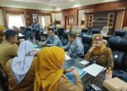Maksimalkan Potensi Kepala Desa dan Lurah: Kanwil Kemenkum Kalsel Gelar Pendampingan Aktualisasi Peserta Peacemaker Justice Award 2025 10 Maksimalkan Potensi Kepala Desa dan Lurah: Kanwil Kemenkum Kalsel Gelar Pendampingan Aktualisasi Peserta Peacemaker Justice Award 2025