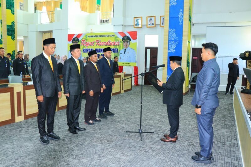 Bupati Tapin Kukuhkan Pimpinan Lembaga Penyiaran Publik Lokal Tapin TV 1 IMG 20250710 WA0035 scaled e1752134183515