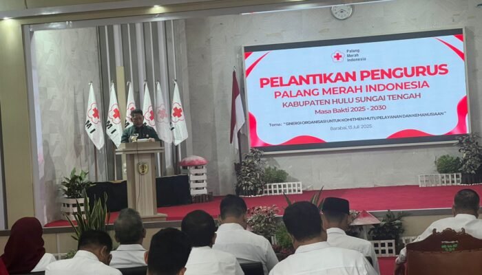 Bupati HST Harapkan Pengurus PMI Baru Dapat Menjalankan Amanah
