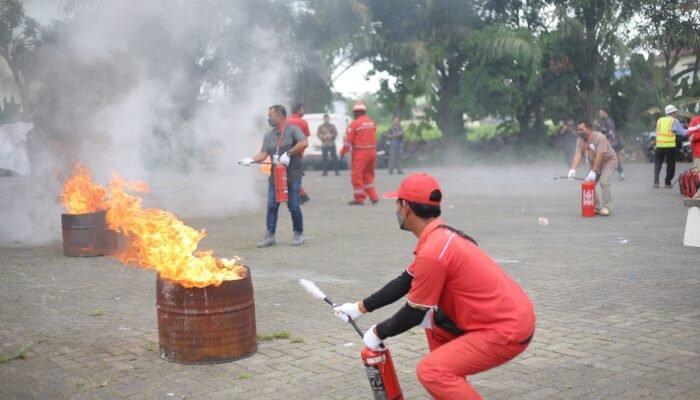 Pertamina Patra Niaga Kalimantan Tingkatkan Kompetensi Safety Man SPBU lewat Pelatihan Intensif