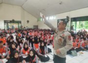Sat Binmas Polres Kotabaru Edukasi Bahaya Narkoba ke Siswa SMAN 1 41 Sat Binmas Polres Kotabaru Edukasi Bahaya Narkoba ke Siswa SMAN 1
