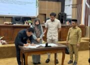 Ketua DPRD Balangan Harapkan Rancangan Perubahan KUA PPAS 2025 jadi Pedoman 45 Ketua DPRD Balangan Harapkan Rancangan Perubahan KUA PPAS 2025 jadi Pedoman