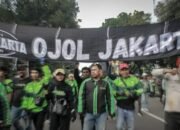 Hari Ini Puluhan Ribu Pengemudi Ojol akan Demo di Istana Merdeka 8 Hari Ini Puluhan Ribu Pengemudi Ojol akan Demo di Istana Merdeka