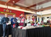 Wali Kota dan Polres Banjarbaru Musnahkan 22,6 Kg Sabu 10 Wali Kota dan Polres Banjarbaru Musnahkan 22,6 Kg Sabu