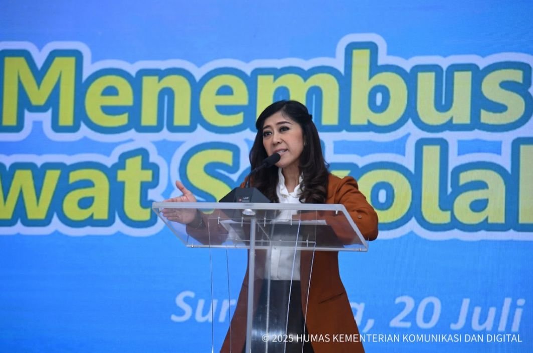 Menkomdigi Ajak Media Kawal Sekolah Rakyat Lewat Informasi Akurat 1 IMG 20250722 WA0036