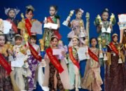 Inilah Pemenang Lomba Fashion Show di Kandangan, Dipersiapkan ke Tingkat Nasional 37 Inilah Pemenang Lomba Fashion Show di Kandangan, Dipersiapkan ke Tingkat Nasional