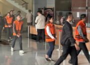 Empat Tersangka Tersisa pada Kasus Pemerasan Izin Kerja TKA Ditahan KPK 27 Empat Tersangka Tersisa pada Kasus Pemerasan Izin Kerja TKA Ditahan KPK