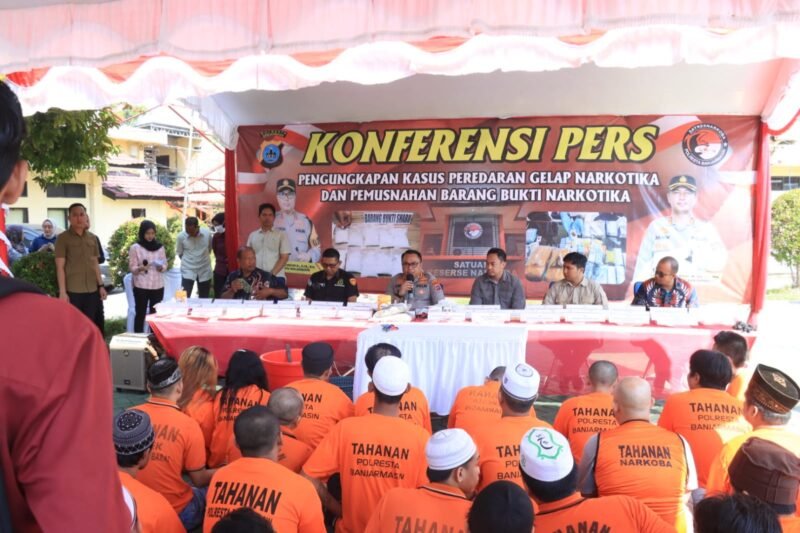 Polresta Banjarmasin Musnahkan Narkoba Senilai Rp 1,6 Miliar, Mayoritas Tersangka Residivis 1 IMG 20250724 WA0026 e1753337658343