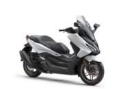 Honda Forza Tampil Makin Berkelas dengan Panel Meter TFT Baru dan Warna Eksklusif 8 Honda Forza Tampil Makin Berkelas dengan Panel Meter TFT Baru dan Warna Eksklusif