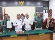 Pemkab Tapin Ganti Rugi Tanah Sengketa Seluas 4.237 Meter Persegi 10 Pemkab Tapin Ganti Rugi Tanah Sengketa Seluas 4.237 Meter Persegi