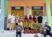Kampanyekan Go Green, BPJAMSOSTEK Banjarmasin Lakukan Penghijauan di Lingkungan Sekolah 28 Kampanyekan Go Green, BPJAMSOSTEK Banjarmasin Lakukan Penghijauan di Lingkungan Sekolah