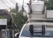 Geger Sebuah Rumah Percikan Api, Petugas PLN Baru Siangnya Bergerak 34 Geger Sebuah Rumah Percikan Api, Petugas PLN Baru Siangnya Bergerak