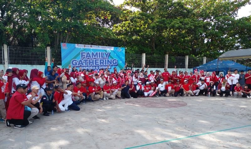 08 3klm Family Gathering jpg