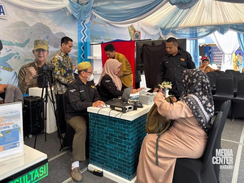 1 25 klm Layanan kependudukan