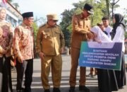 Luncurkan Program Strategis Pendidikan-Kesehatan 9 Luncurkan Program Strategis Pendidikan-Kesehatan