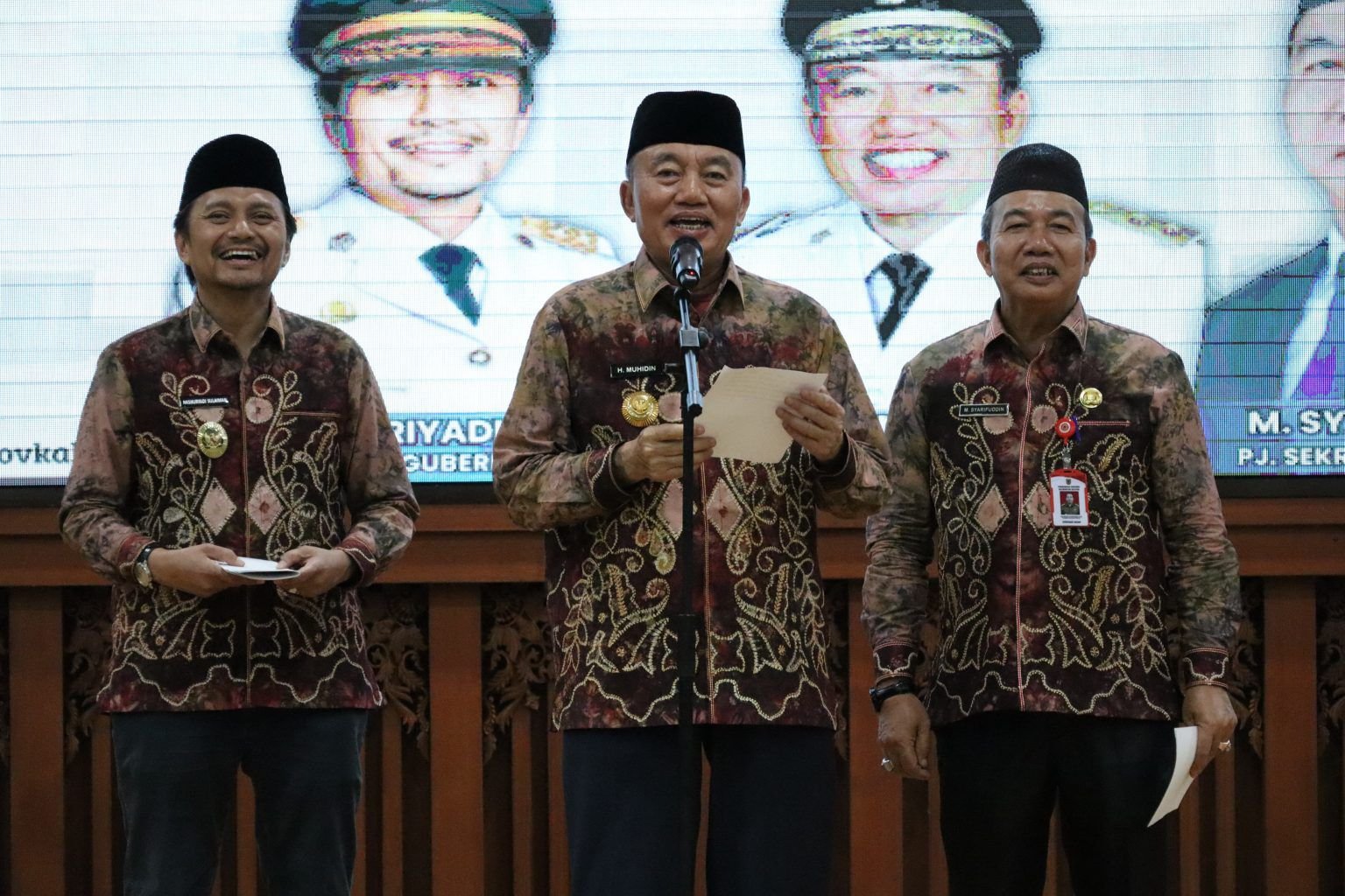 1 35 klm kontrak prov