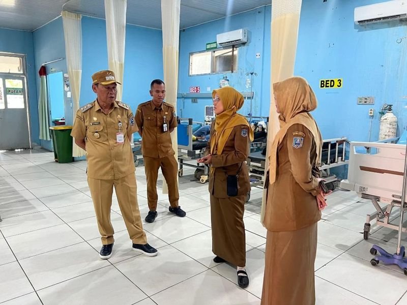 Wabup Dorong Peningkatan Pelayanan dan Fasilitas RSUD Daha Sejahtera 1 Hal 12 HSS 1 3 klm 10