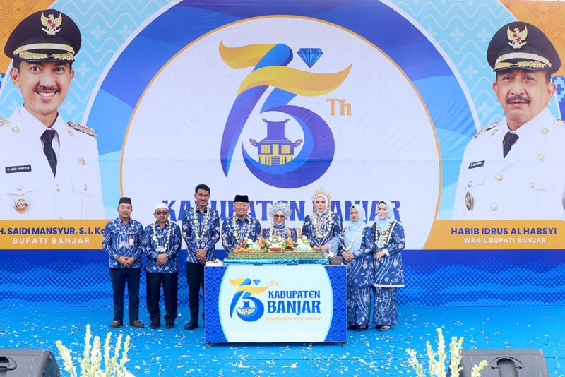 Hal 4 4 KLM Martapura Puncak Harjad