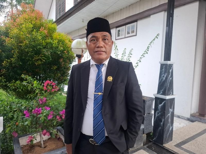 Hal 4 Foto kontrak Kapuas 2