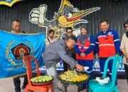 Ketua PWI Kotabaru Potong Tumpeng Sambut HUT PT ITP ke 50 7 Ketua PWI Kotabaru Potong Tumpeng Sambut HUT PT ITP ke 50