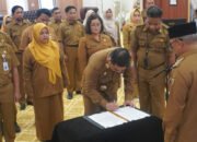 Bupati Lantik Pejabat Administrator dan Pengawas di Lingkungan Pemkab Kotabaru