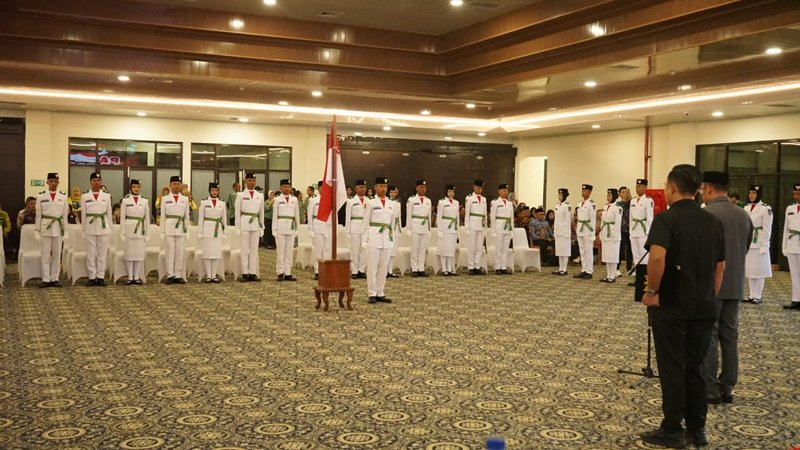 Hal 4 Kotabaru 3 klm 8