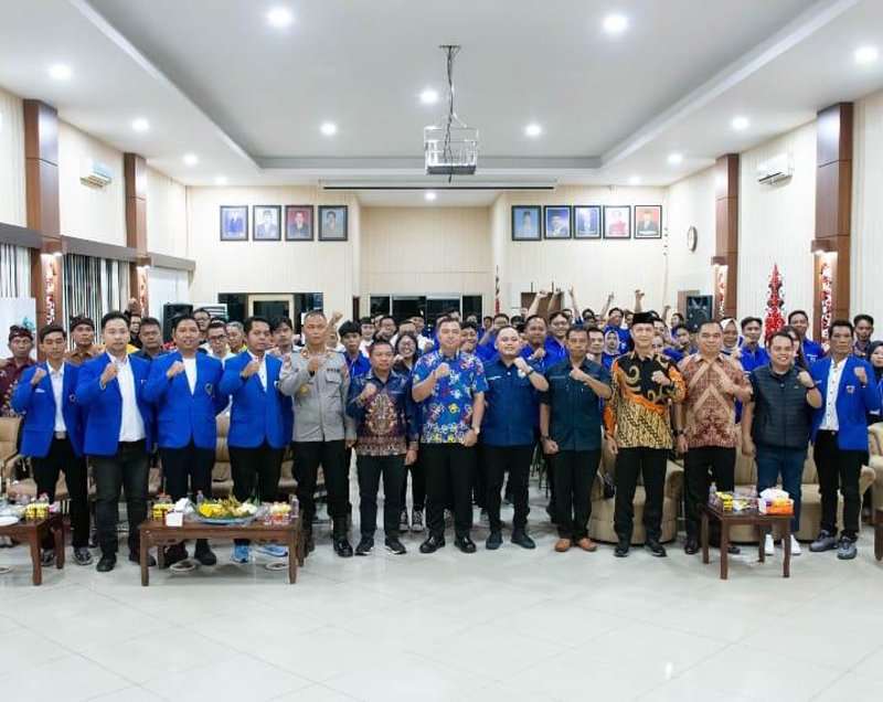 Hal 4 foto kontrak Kapuas