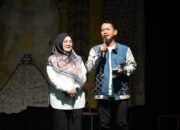Wali Kota Yamin dan Ketua Tim Penggerak PKK Hadiri Pentas Katya BPJS 16 Wali Kota Yamin dan Ketua Tim Penggerak PKK Hadiri Pentas Katya BPJS