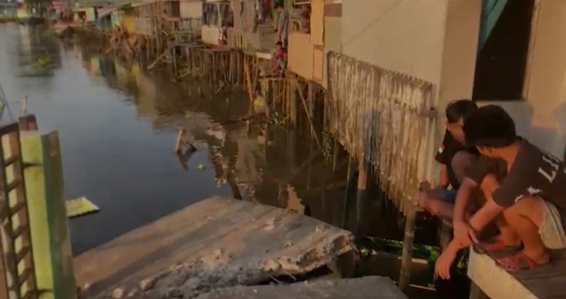 Mitigasi Lamban, Sebabkan Warga Terisolir Akibat Ambruknya Titian Kampung Hijau 1 Hal 5 3 KLm Titian