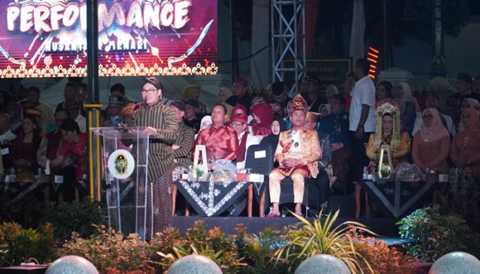 Karnaval Budaya Nusantara Tutup Rakernas JKPI, Banjarmasin Tampilkan Pesona Sasirangan 3 Hal 5 7 Klm Kontrak 2